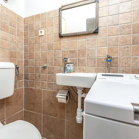 Vikendica Awesome In Prosika With Wifi Banjevacki Stanovi