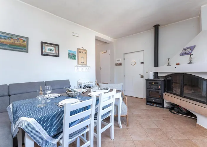 بيت للعطل Awesome In Prosika With Wifi